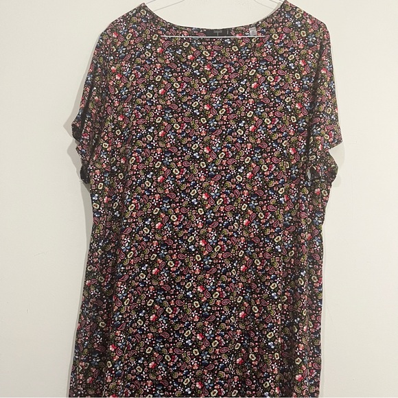 NWT Tahari Shift T-shirt Dress 2X Black Floral Dizzy Jersey Knit Comfy Soft Boho - Picture 5 of 15